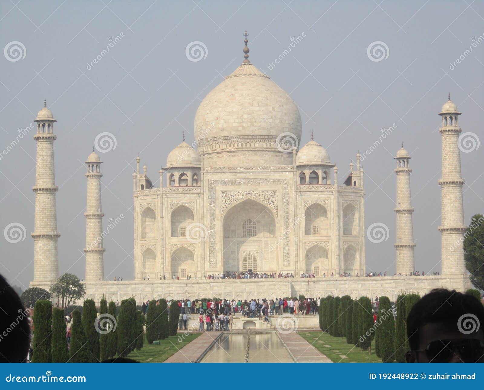 the beautiful tajmahal in agra uttarpardesh india